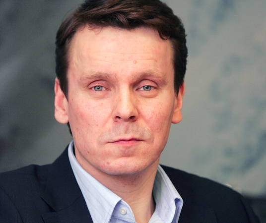  R. Kurlianskis