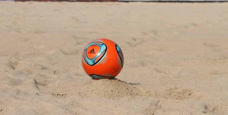 Paplūdimio futbolo rinktinę mokė specialistas iš Rusijos