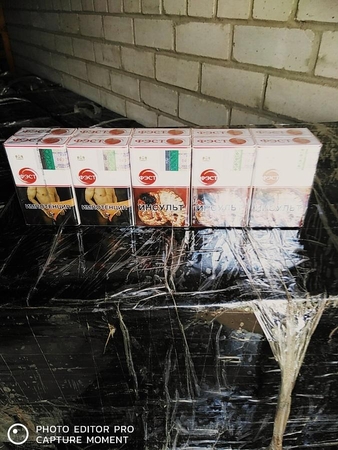 Už 16 tūkst. kontrabandinių cigarečių pakelių – iki 8 metų kalėjimo