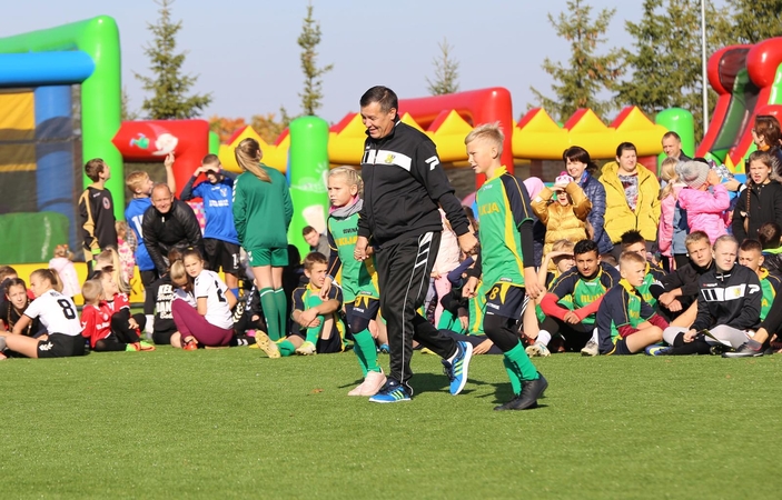 Nuopelnas: Vilkijoje trenerio Olego Fedorčako dėka ypač populiarus futbolas.