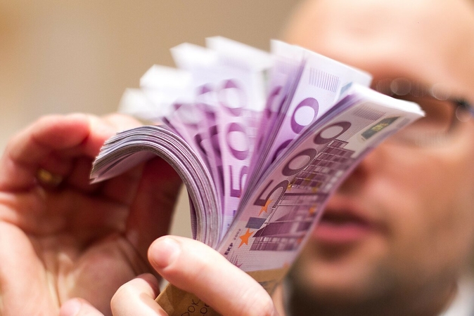 Sostinės viešbučiui – buvusio darbuotojo kirtis: išviliojo beveik 10 tūkst. eurų