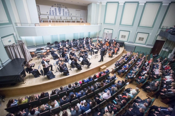 Iš Kauno filharmonijos susitikimai su muzika persikelia į internetą