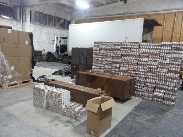 Marijampolėje aptiktas kontrabandinių cigarečių sandėlis