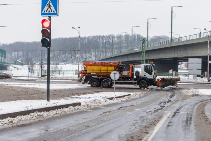 Apie situaciją Kauno gatvėse: kai kur važiuoti – tikra tragedija