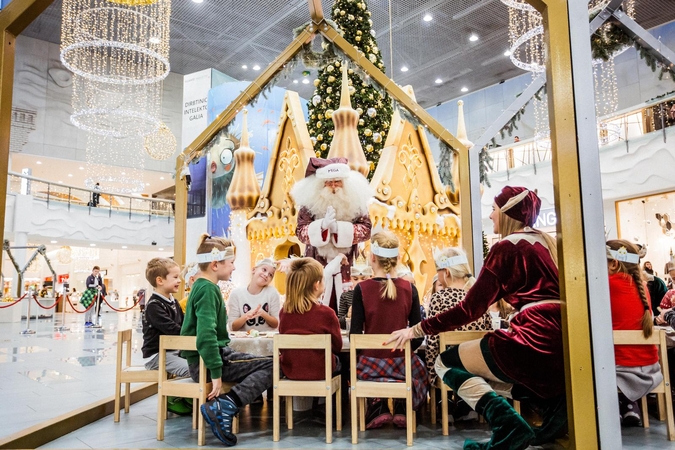 Mažųjų džiaugsmas Kaune: atgijo garsių pasakų įkvėptas Kalėdų miestas