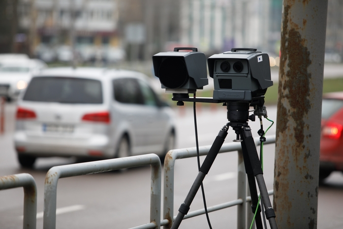 Pareigūnai ieško vandalų, apgadinusių trikojį