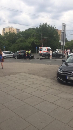 Avaringoje sankryžoje – dar viena nelaimė