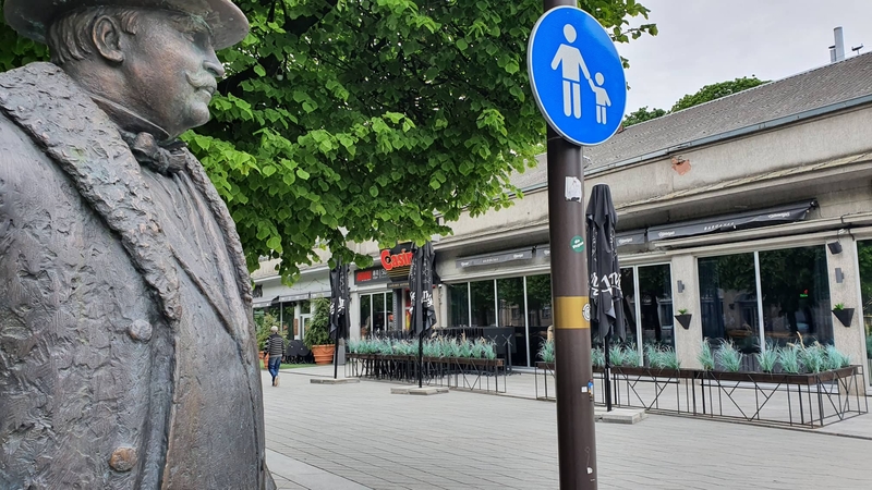 Kauno stulpai ir šviesoforai – ne vieta jūsų reklamai
