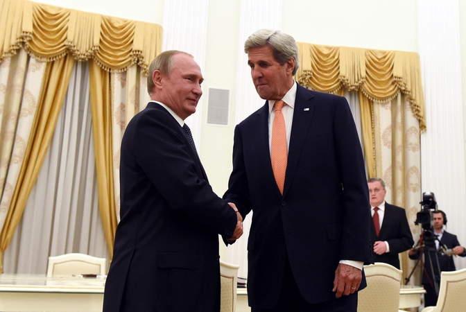 Vladimiras Putinas ir Johnas Kerry