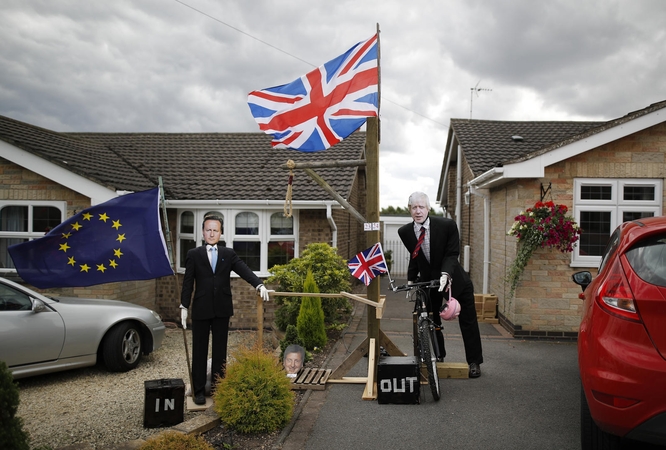 „Brexit“ penktadaliu praretino milijardierių Britanijoje gretas 
