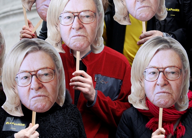 Jei M. Le Pen taps prezidente, prancūzai bagetes pirks už frankus?