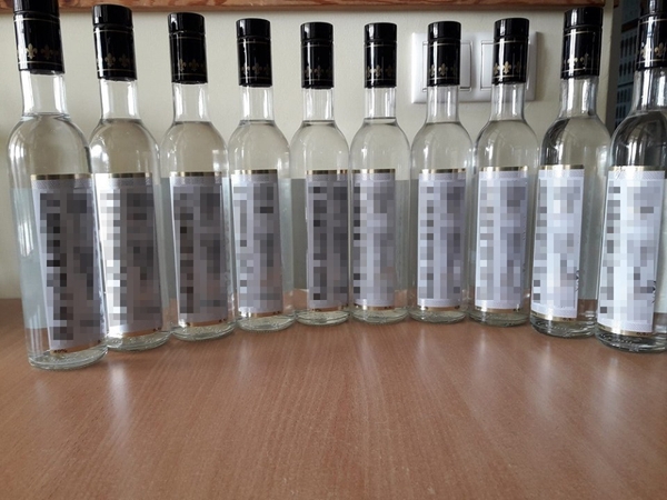 Alkoholį dviračiu iš Latvijos vežęs vyras priverstinai izoliuotas, jam gresia bauda