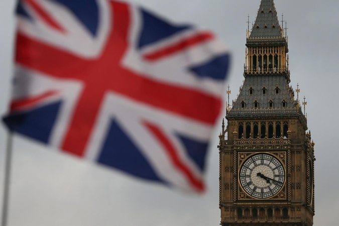 Britanijos parlamentarai nenoriai pritarė „Brexit“