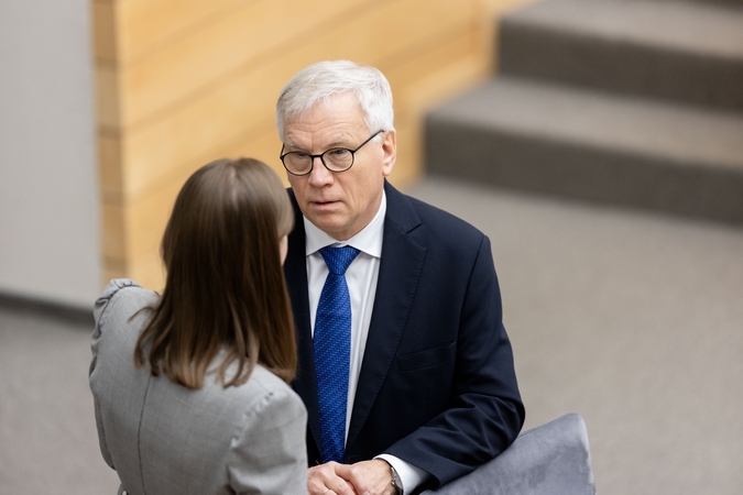 „Politico“: Šadžius svarsto siekti Euro grupės pirmininko posto (papildyta)