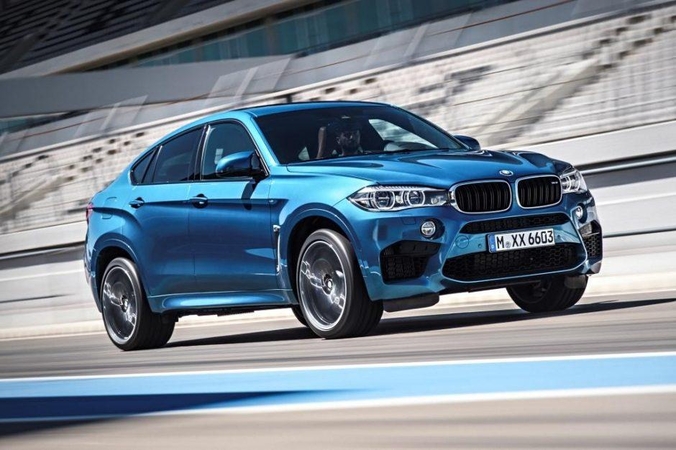 Teismai aiškinasi, kam priklauso 77 tūkst. eurų už laimėtą „BMW X6“