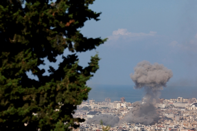 AFP: po raginimo evakuotis Izraelio kariuomenė smogė pietiniams Beiruto priemiesčiams
