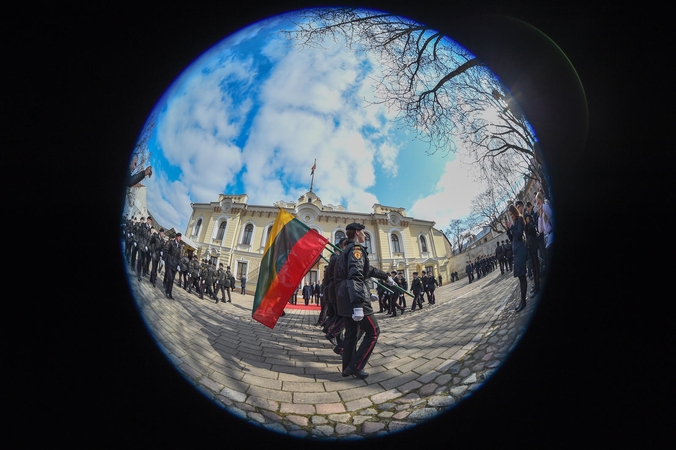 Generolo Povilo Plechavičiaus kadetų licėjus kviečia į atvirų durų dieną