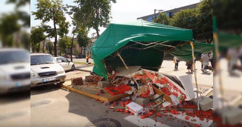 Kaune „Kia“ taranavo daržovių kioską, sužeista moteris 