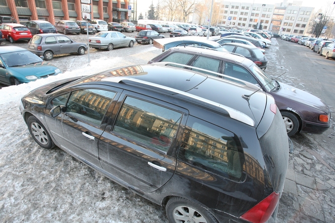 Rengia naują planą: butas – tik su vieta automobiliui  
