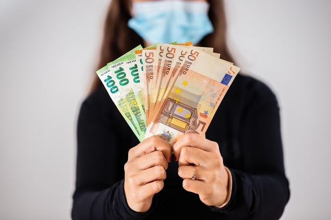 Vyriausybė apmokėti darbui per pandemiją skyrė per 22 mln. eurų