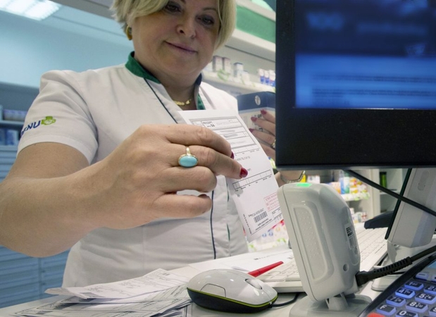 Rado receptinių vaistų užsakymo internetu spragą: naudosis tik jaunesni?