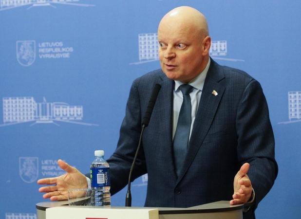 Klausimas: S.Skvernelis Vyriausybėje jau atstovauja antrai partijai ir, neaišku, ar nebus trečios.