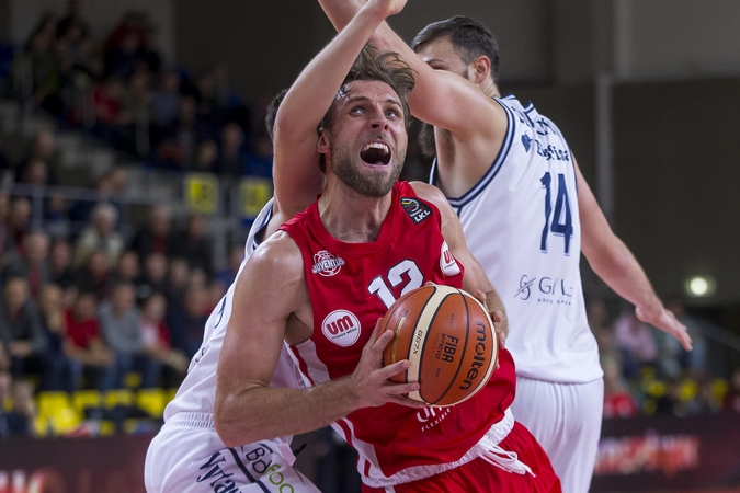 LKL: sezono klaidų antirekordą pagerinęs „CBet“ išsivežė pergalę iš Utenos