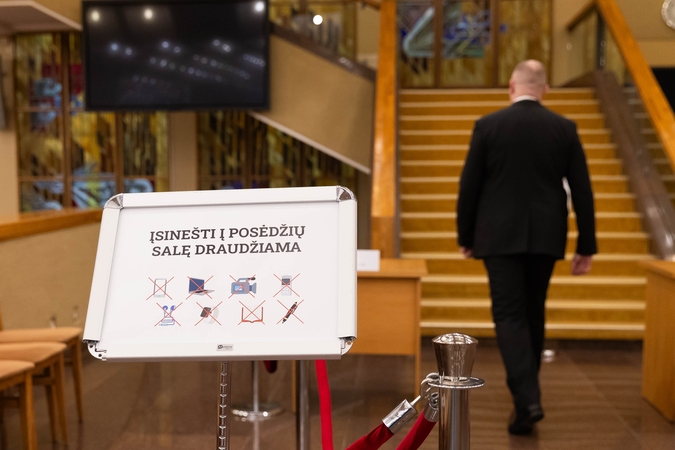Seime prasideda uždaras posėdis: pirmas toks po beveik 34 metų