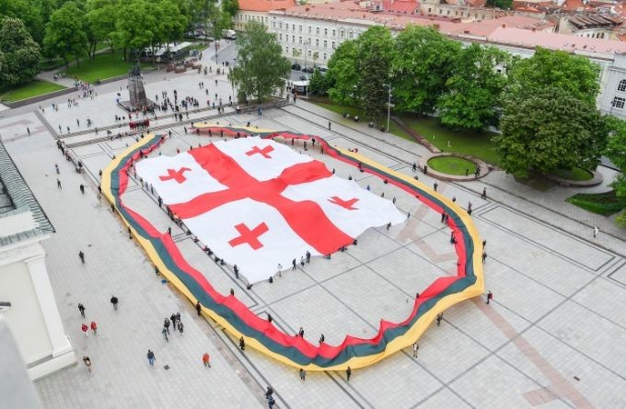 Lietuvos vadovai sveikina Gruziją Nepriklausomybės dienos proga