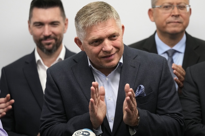 R. Fico: slovakai turi didesnių problemų nei ryšiai su Ukraina