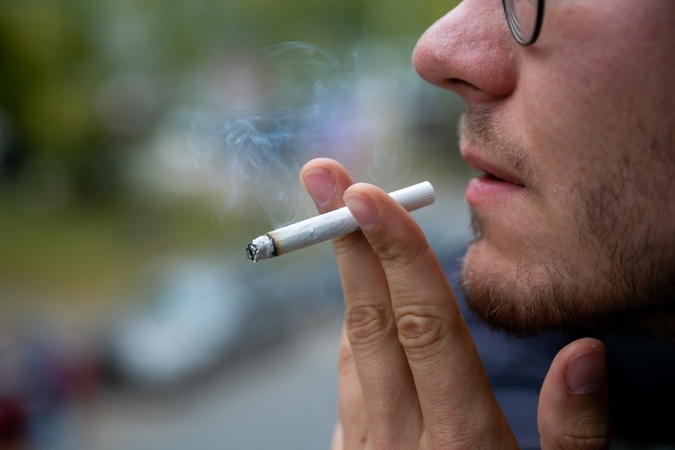 Didžioji darbotvarkė rūkalius stumia į užribį?