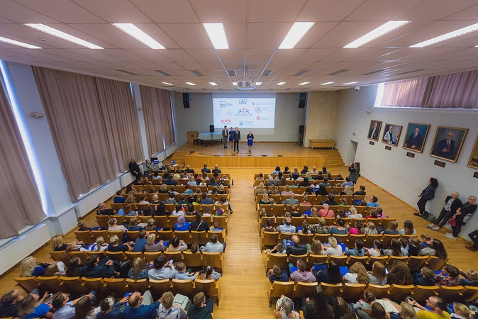 Privilegija gabiausiems Kauno mokiniams: dirbs su universitetų dėstytojais