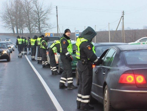 Savaitgalį policija medžios girtus vairuotojus