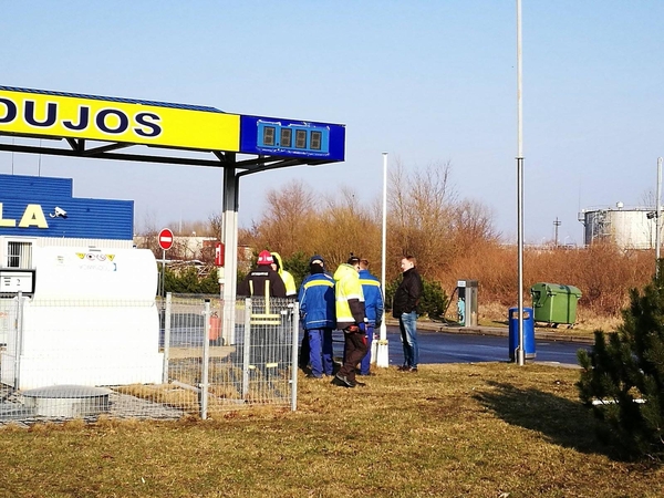Degalinėje Klaipėdoje veržėsi dujos (atnaujinta)