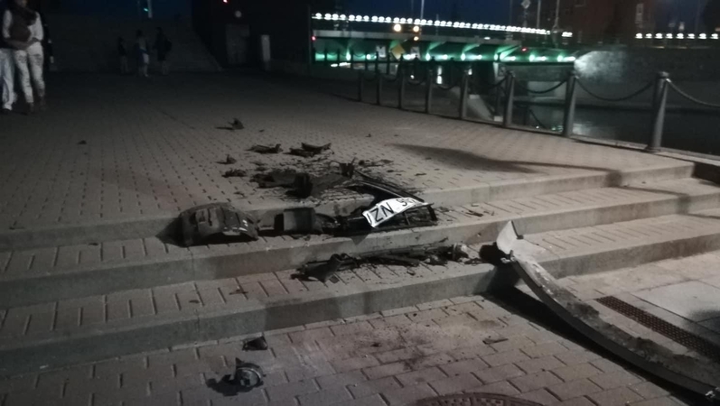 Vėlų vakarą Klaipėdoje siaubą kėlė BMW