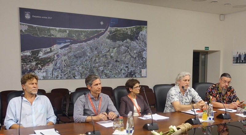 Dėmesys: bene labiausiai uosto vystymu domisi Klaipėdos bendruomenių asociacijos nariai.