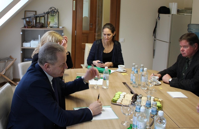 Klaipėdiečių puoselėjamos pelenų perdirbimo idėjos sulaukė Aplinkos ministerijos palaikymo.