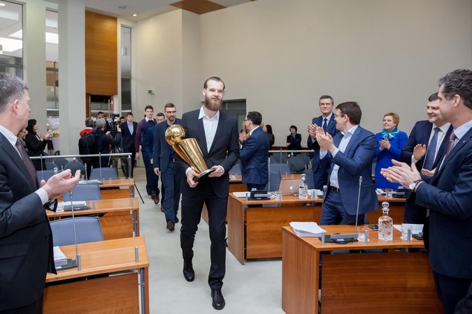 „Lietuvos rytui“ – Vilniaus miesto tarybos padėka