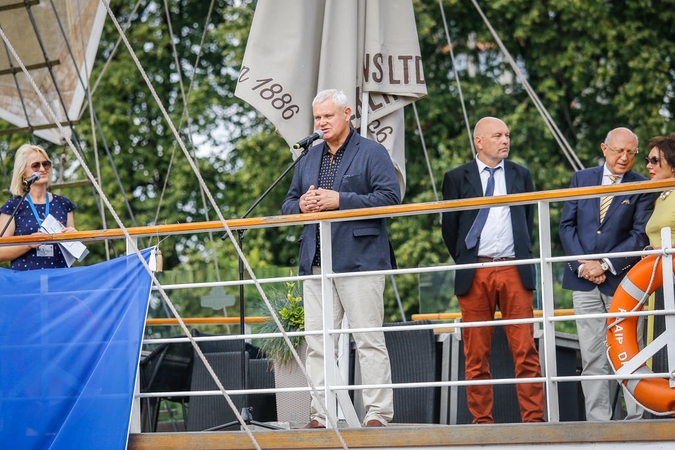 "Meridianas" pasipuošė išskirtiniu ženklu