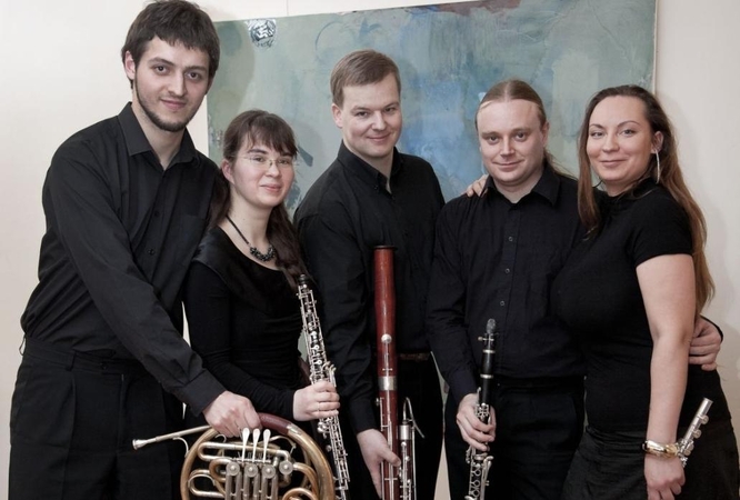 Kvintetas: M.Paškauskas, L.Kasinskaitė, K.Taujanskas, P.Ščeponavičius ir V.Lenkšaitė.