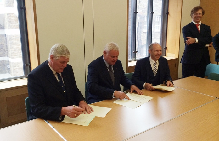 Uostamiestyje kuriasi britų universiteto ir kolegijos filialai