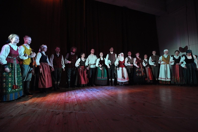 Etnokultūros centre dainuos jaunatviškoji „Mindrė“