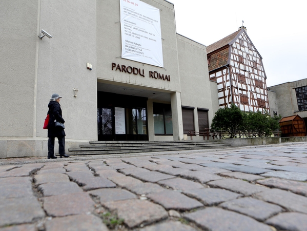 Į parodas ir ekskursijas Klaipėdos parodų rūmuose – nemokamai
