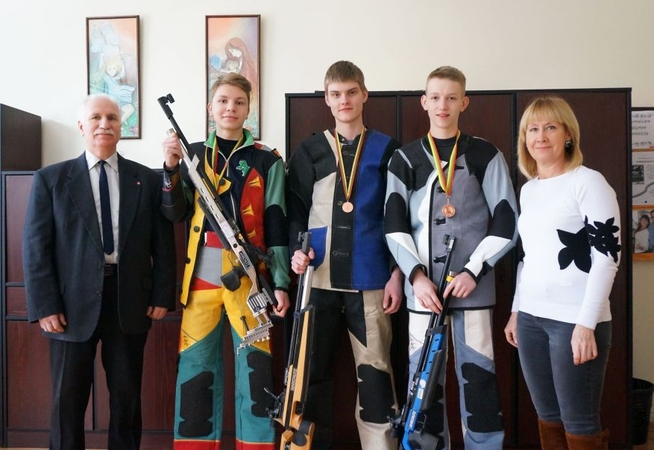 Kauno rajono šaulių komandos pelnė medalius