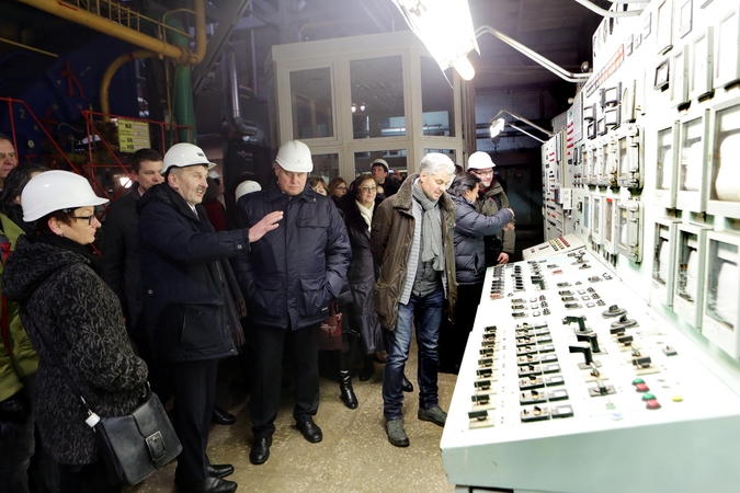 Menininkai persikels į elektrinės erdves