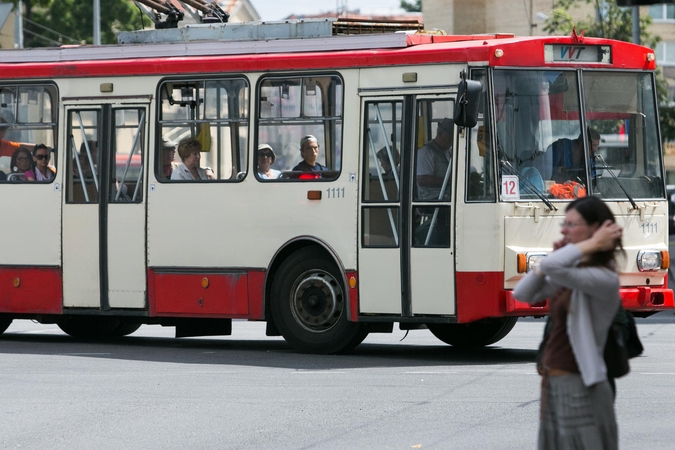 Vilniaus viešojo transporto profsąjunga nubalsavo už streiką