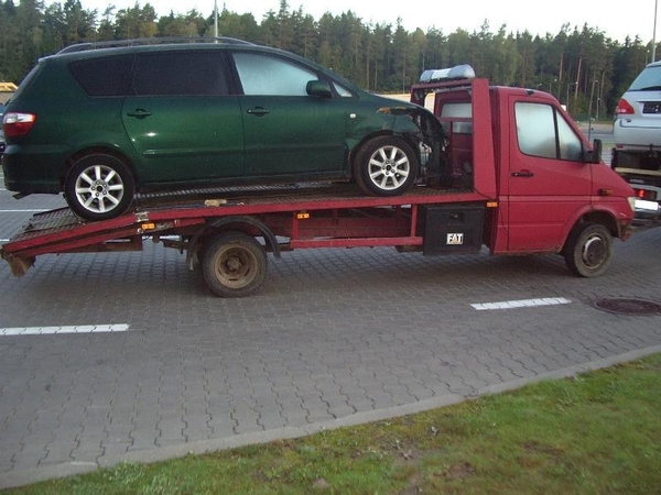 Bulgarijoje pavogto automobilvežio kirgizas iki namų nenugabeno