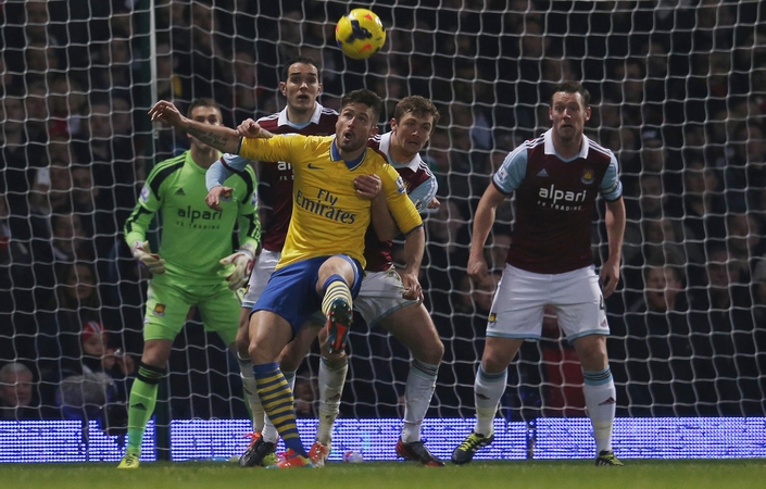 Londono "Arsenal" klubas tapo vienvaldžiu Anglijos futbolo pirmenybių lyderiu