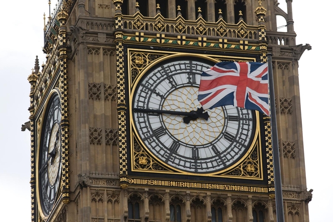 ES nespaus Britanijos nedelsiant pradėti derybas dėl išstojimo