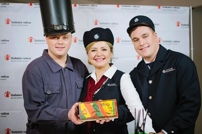 „Gerumo plytų sieną“ statė daugiau nei 2 000 žmonių